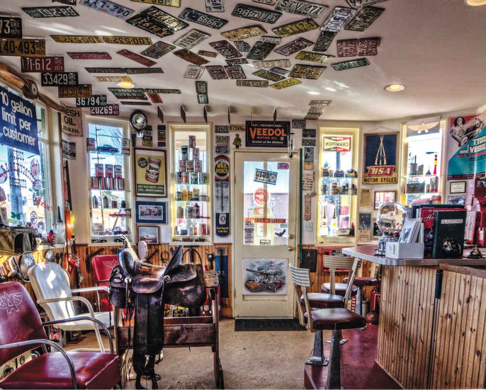 Retro Rewind (1000 pc)