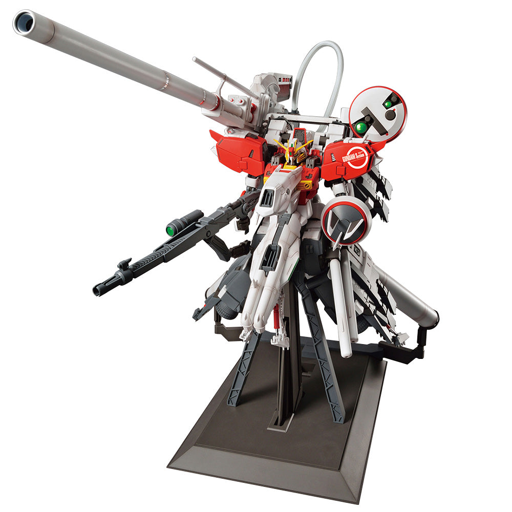 PLAN303E DEEP STRIKER 1/100 ディープストライカー MG 1/100 PLAN303E ディープストライカー｜バンダイ ホビーサイト