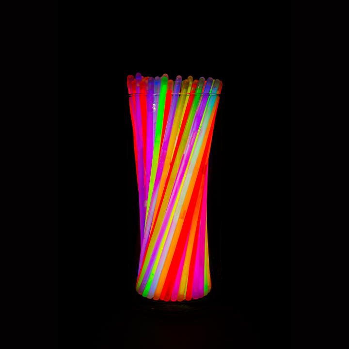Assorted 8 " Glow Sticks 100 Ct