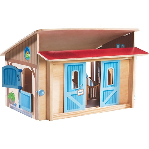 Little Friends: Wooden Horse Stable