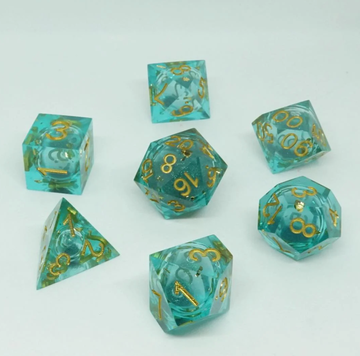 7-Set Cube Liquid Core Dice